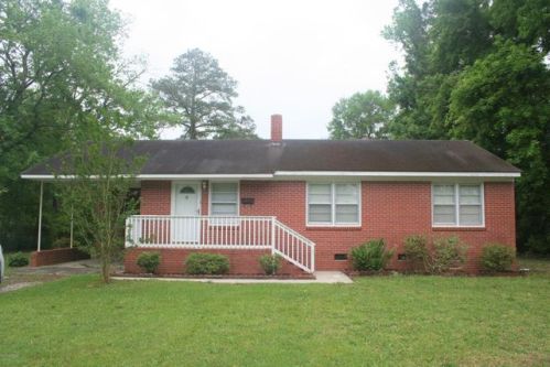 215 Bryan St, Havelock, NC 28532-2347