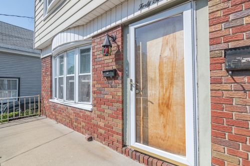 47 14th St, Bayonne NJ  07002-3508 exterior