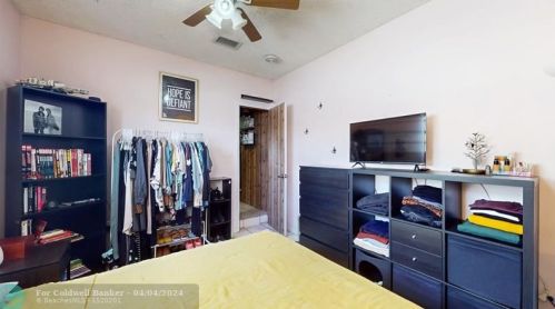 9015 10 St, Hollywood FL 33025-4520 exterior