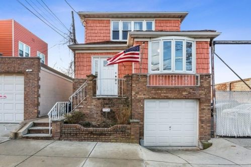160 52 St, Bayonne NJ  07002-2111 exterior