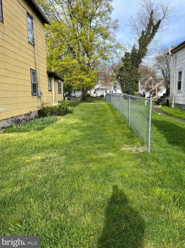 219 Queen St, Dover DE  19904-3151 exterior