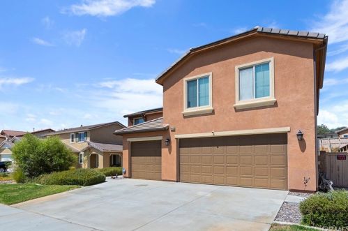 34122 Camelina St, Lake Elsinore CA  92532-2957 exterior
