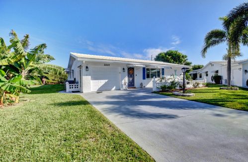 2007 16th Ave, Boynton Beach, FL 33426-6401