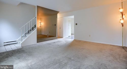 138 Irene Ave, Ephrata PA  17522-2168 exterior