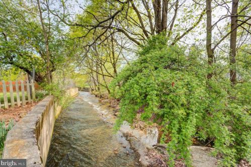 47 Cleversburg Rd, Lees Cross Roads PA  17257-9410 exterior