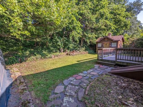 352 Lewis Rd, New Britain, CT 06053-1460