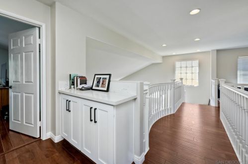 2710 Cyn Ave, San Diego CA 92123-5428 exterior