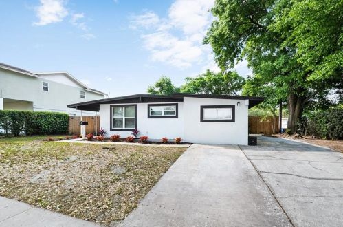 6228 Greylynne St, Orlando, FL 32807-4807
