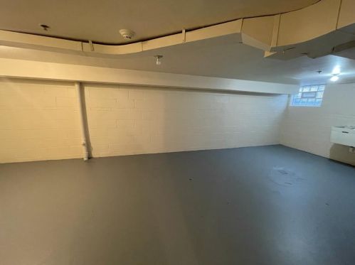 975 Boyce Rd, Bridgeville PA  15017-1502 exterior