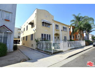 121 Edgemont St, Los Angeles CA  90004-4524 exterior