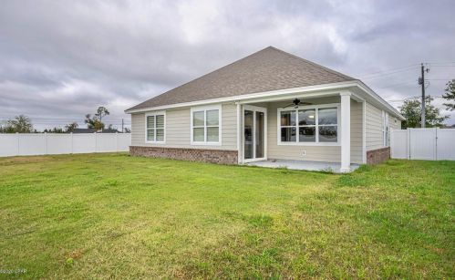 1186 Eisenhower Cir, Lynn Haven FL  32444-3116 exterior