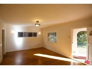 2415 Cheremoya Ave, Los Angeles CA  90068-3010 exterior