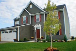 3305 Dandelion Trl, Canandaigua, NY 14424-9129