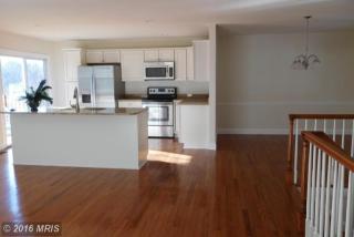 13327 Nassau Dr, Woodbridge, VA 22193-4106