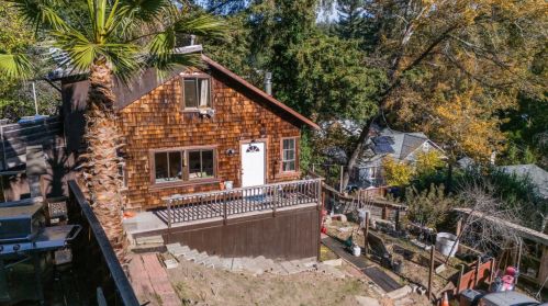 30 Highland Ave, Lompico, CA 95018-9468