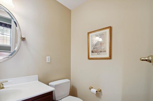 1601 Appleridge Ct, Gibsonia PA  15044-6183 exterior