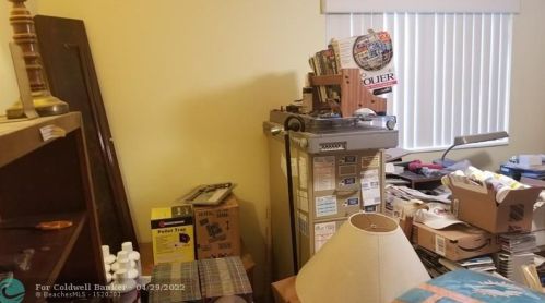 7330 1 Ct, Hollywood FL 33024-7212 exterior