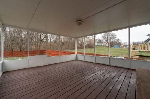 2569 Evergreen Dr, Covington KY  41017-9450 exterior