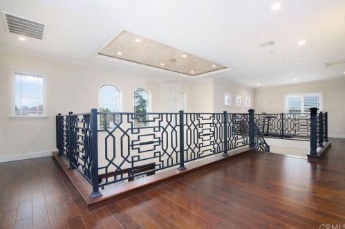 5318 Zadell Dr, Temple City CA  91780-3353 exterior