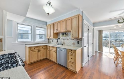 38 Beechwood Pl, Industrial Hillside NJ  07205-2810 exterior