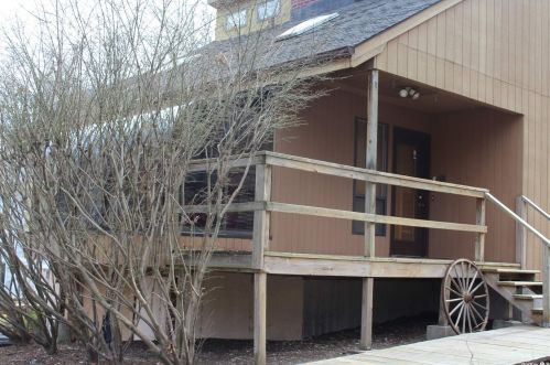 127 Waterside Ave, Northport, NY 11768-2154