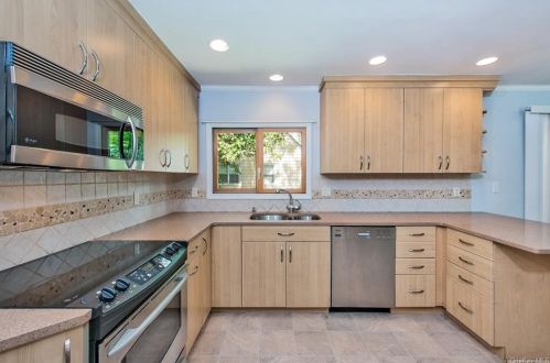 50 Abingdon Ln, Scarsdale NY  10583-6649 exterior