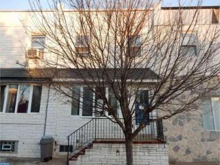 5732 Walker St, Philadelphia, PA 19135-3930