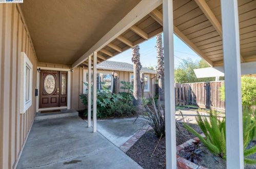 5181 Diane Ct, Livermore, CA 94550-3501