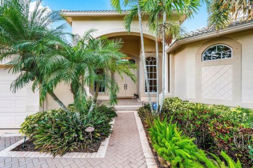 2973 Fontana Ct, West Palm Beach, FL 33411-6807