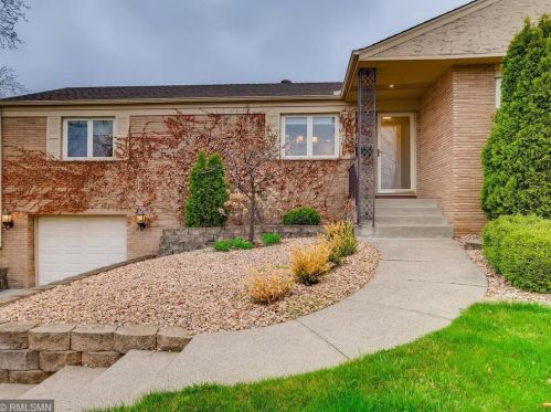 3105 Wendhurst Ave, Minneapolis, MN 55418-1725