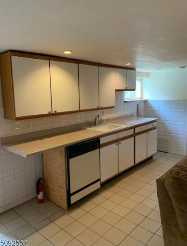 267 Ray St, Outwater NJ  07026-3527 exterior