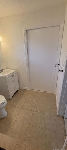 102 Alabama Rd, Lehigh Acres FL  33936-7105 exterior