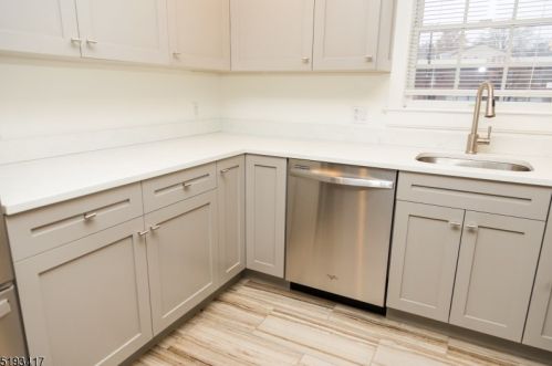 77 Jefferson Pl, Paterson NJ  07512-2527 exterior