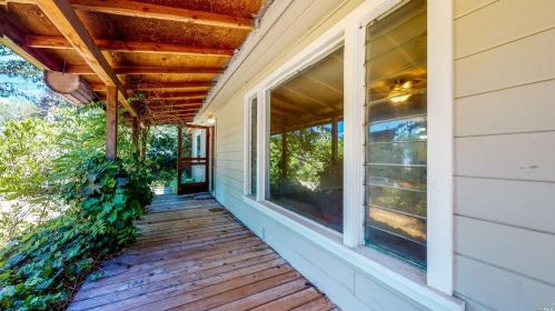 2160 Hearn Ave, Santa Rosa, CA 95407-7374