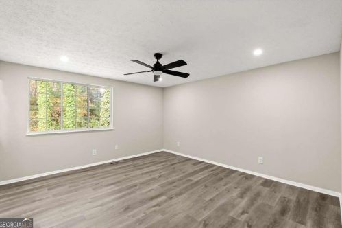 4992 Stone Trce, Stone Mountain GA  30083-6008 exterior