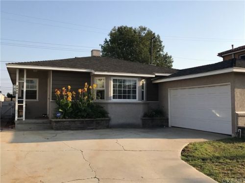 3926 183rd St, Torrance, CA 90504-4806