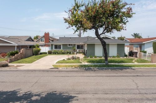 12641 Sylvan St, Garden Grove, CA 92845-2825