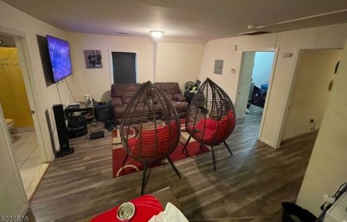 168 18th St, East Orange NJ  07018-0039 exterior