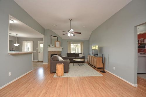 1305 Wisdom Dr, Deer Park TX  77536-5996 exterior