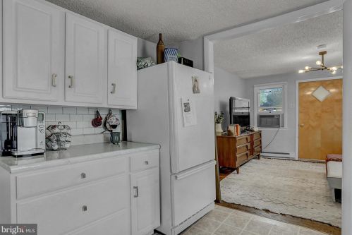 3518 Euclid St, Harrisburg PA  17111-2136 exterior