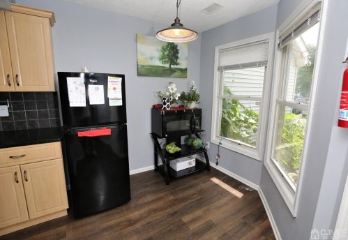 101 Van Liew Ct, East Brunswick NJ  08816-5695 exterior