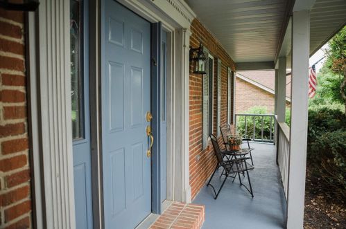 25 Red Clover Ct, Florence, KY 41042-8921