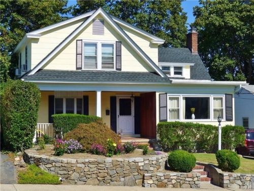 3 Spaulding Pl, Crotonville, NY 10562-3521