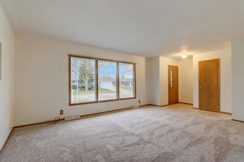 3854 94, Milwaukee WI 53222-2512 exterior