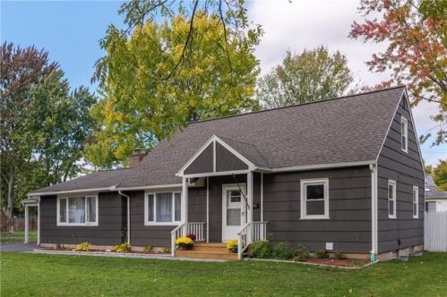 6 Maple St, Scottsville, NY 14546-1223