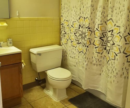 616 Portland St, Rochester NH  03867-2438 exterior