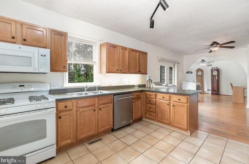 18 Walton St, York Haven PA  17370-8809 exterior
