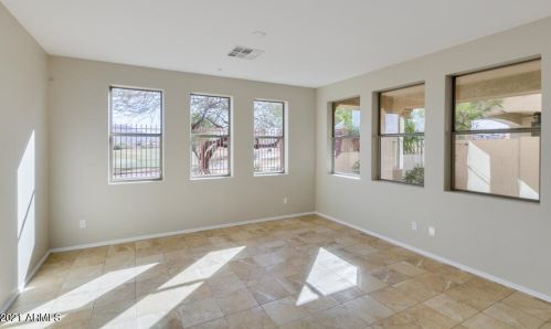 3301 Meadowview Dr, Gilbert AZ 85298-4001 exterior