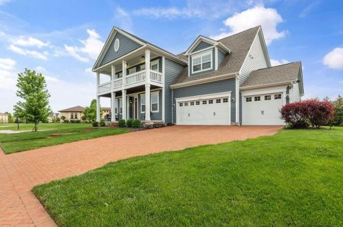 4544 Hirth Hill Rd, Darbydale, OH 43123-4512