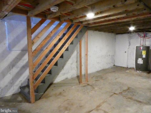 4246 Franklin St, Philadelphia PA  19140-2223 exterior